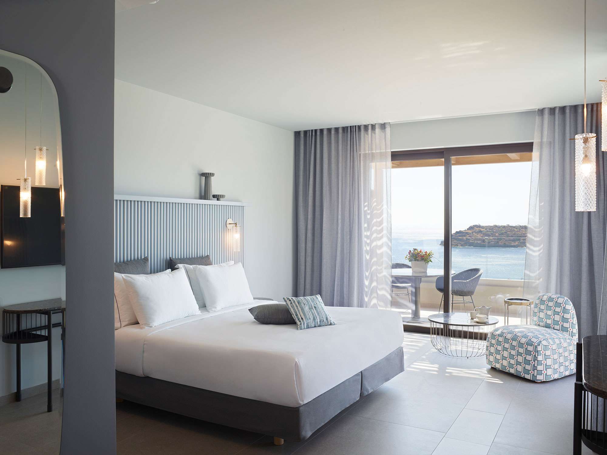 Two Bedroom Interconnecting Rooms with Private Pool - Sea View