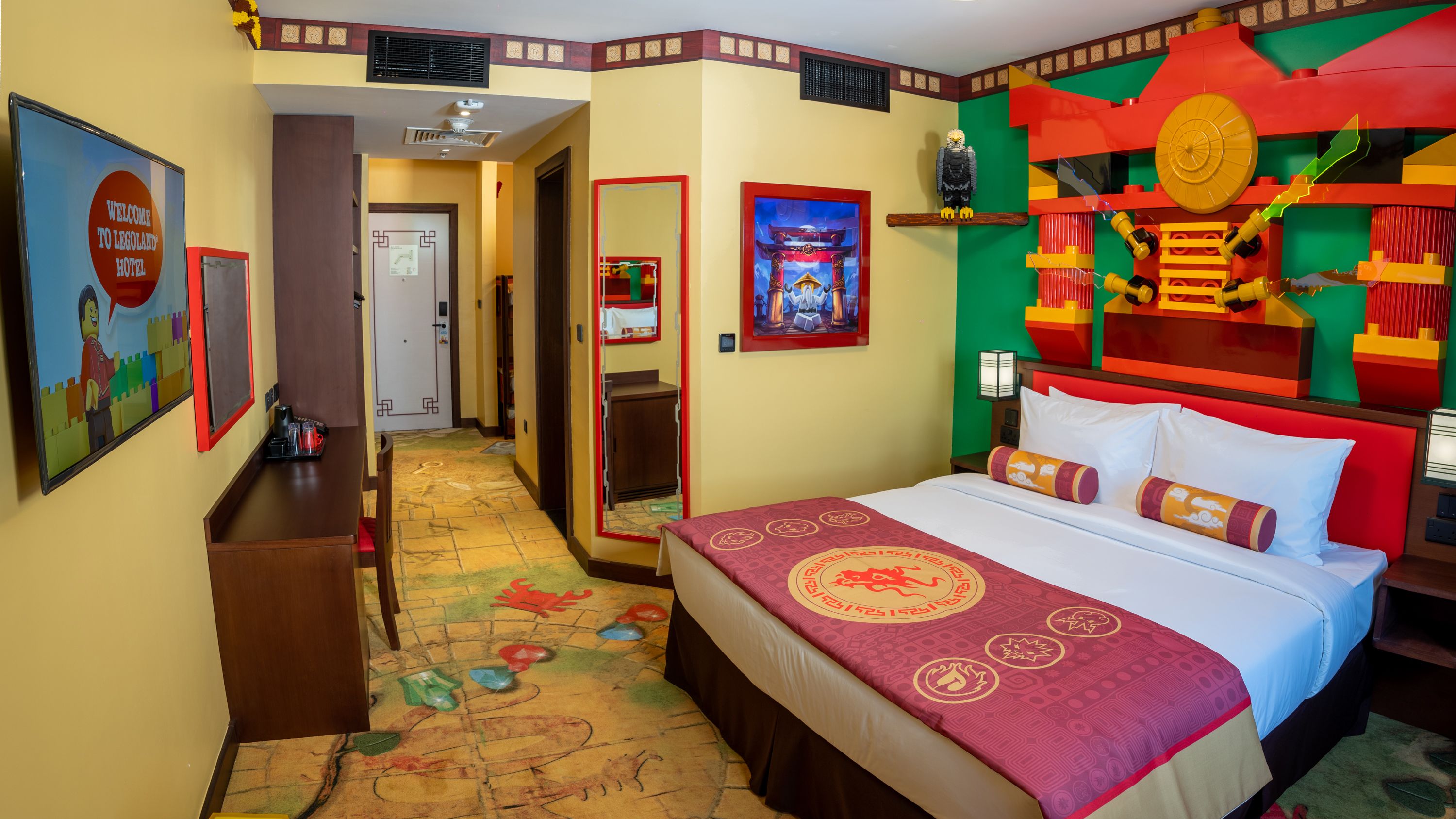 Run of the house (Themed Room)