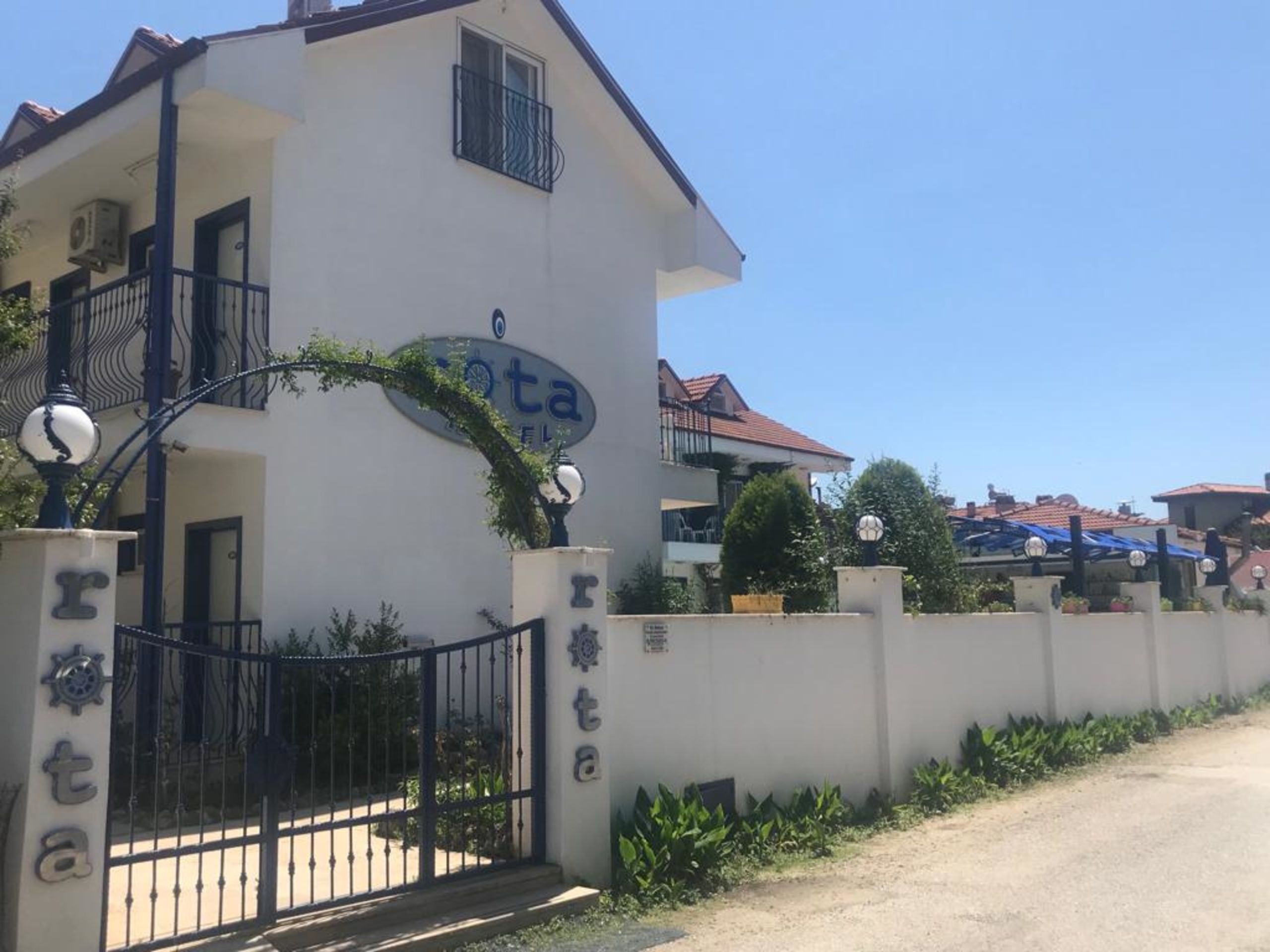 Clădirea principala
