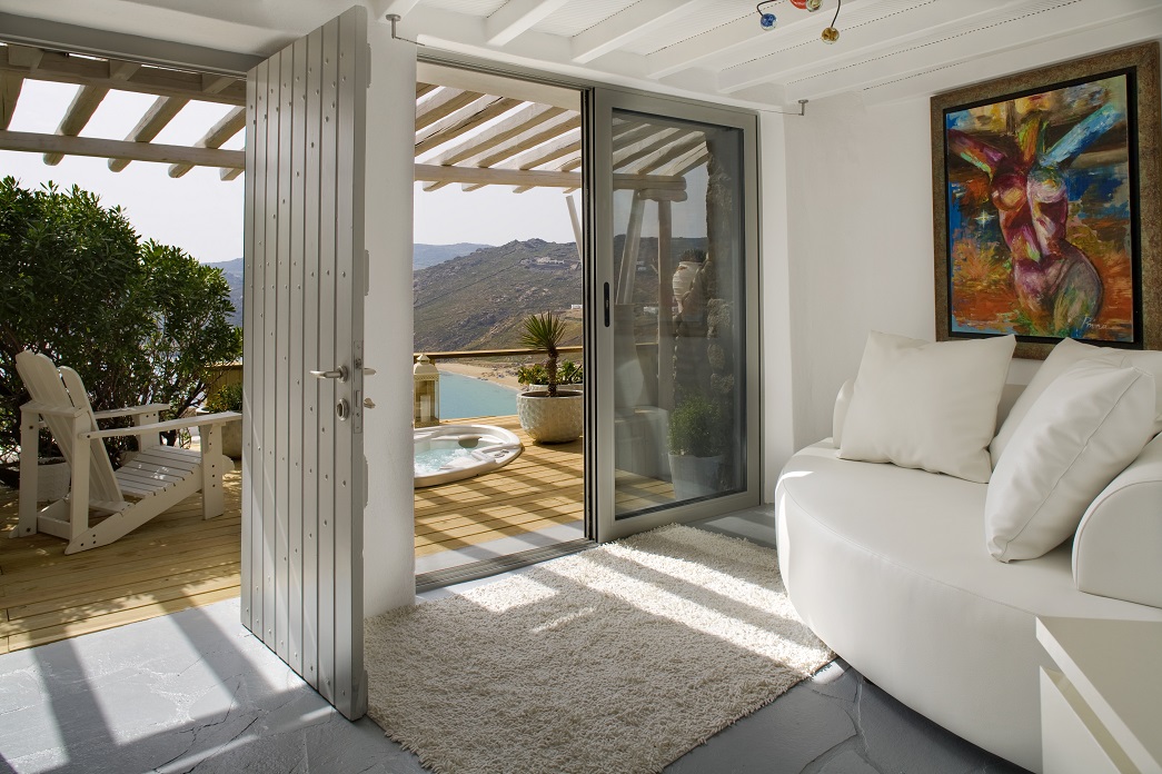 Junior Suite with Sea View and Outdoor Jetted Tub