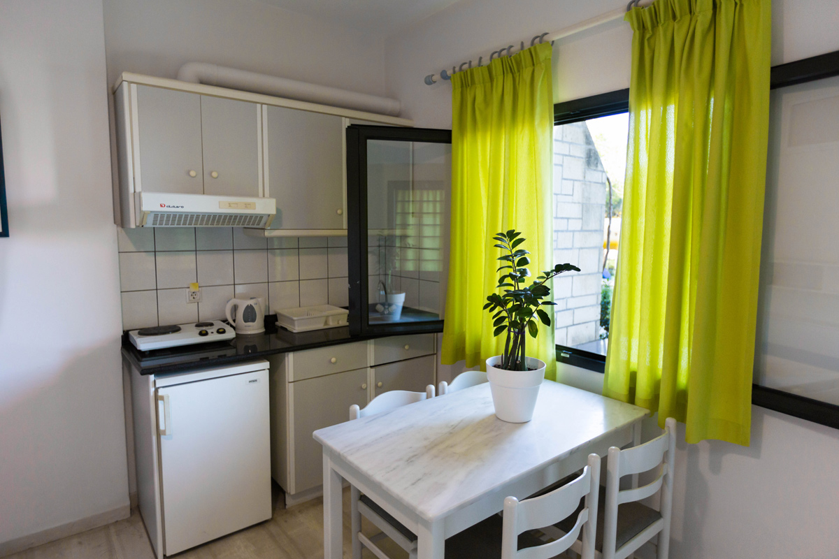 One Bedroom Apartment