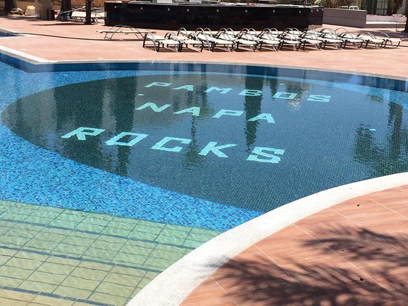 Piscina deschisă