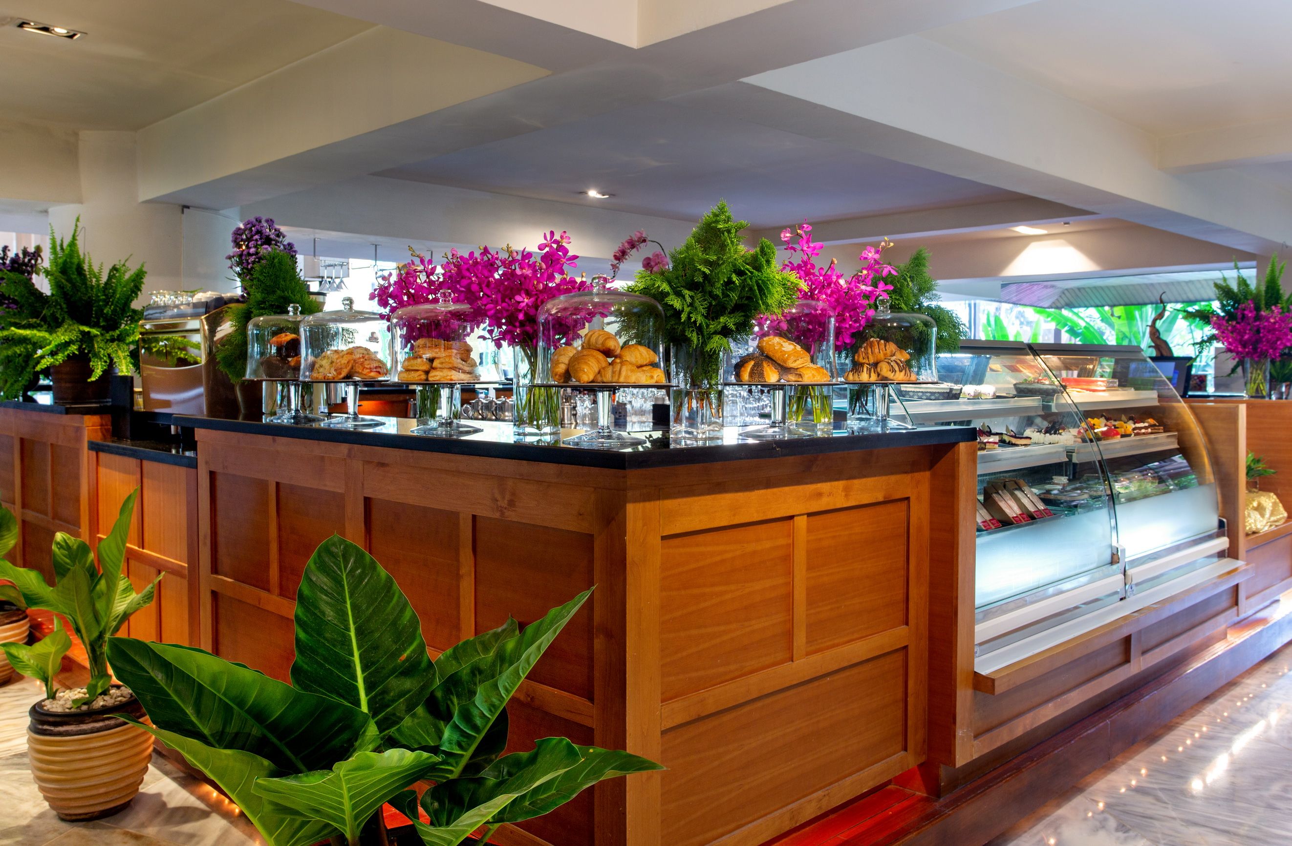 Thai Pavillion Lobby Lounge