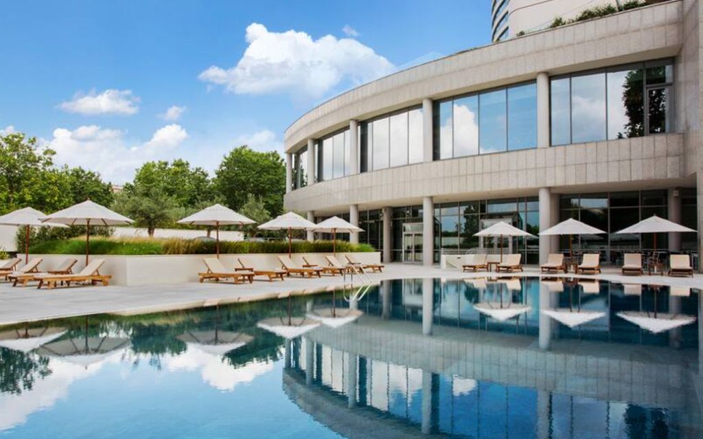 Piscina deschisă