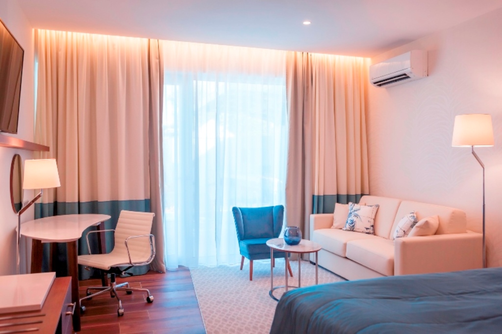 deluxe room