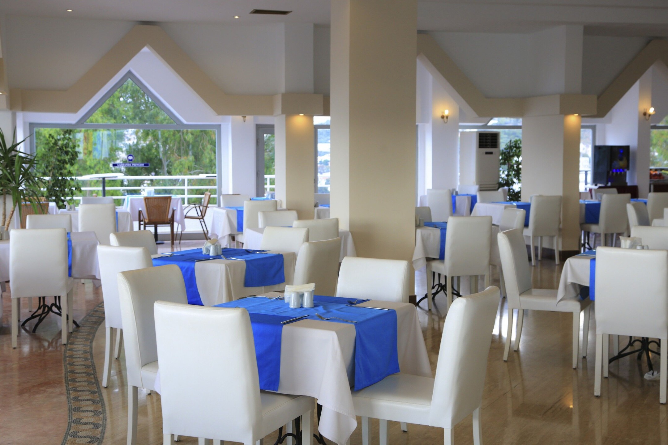 ANA RESTORAN