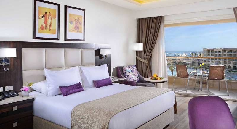 ALBATROS WHITE BEACH RESORT_3.jpg