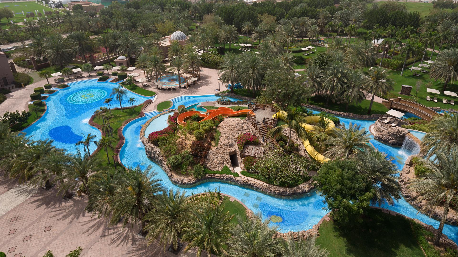 Piscina deschisă
