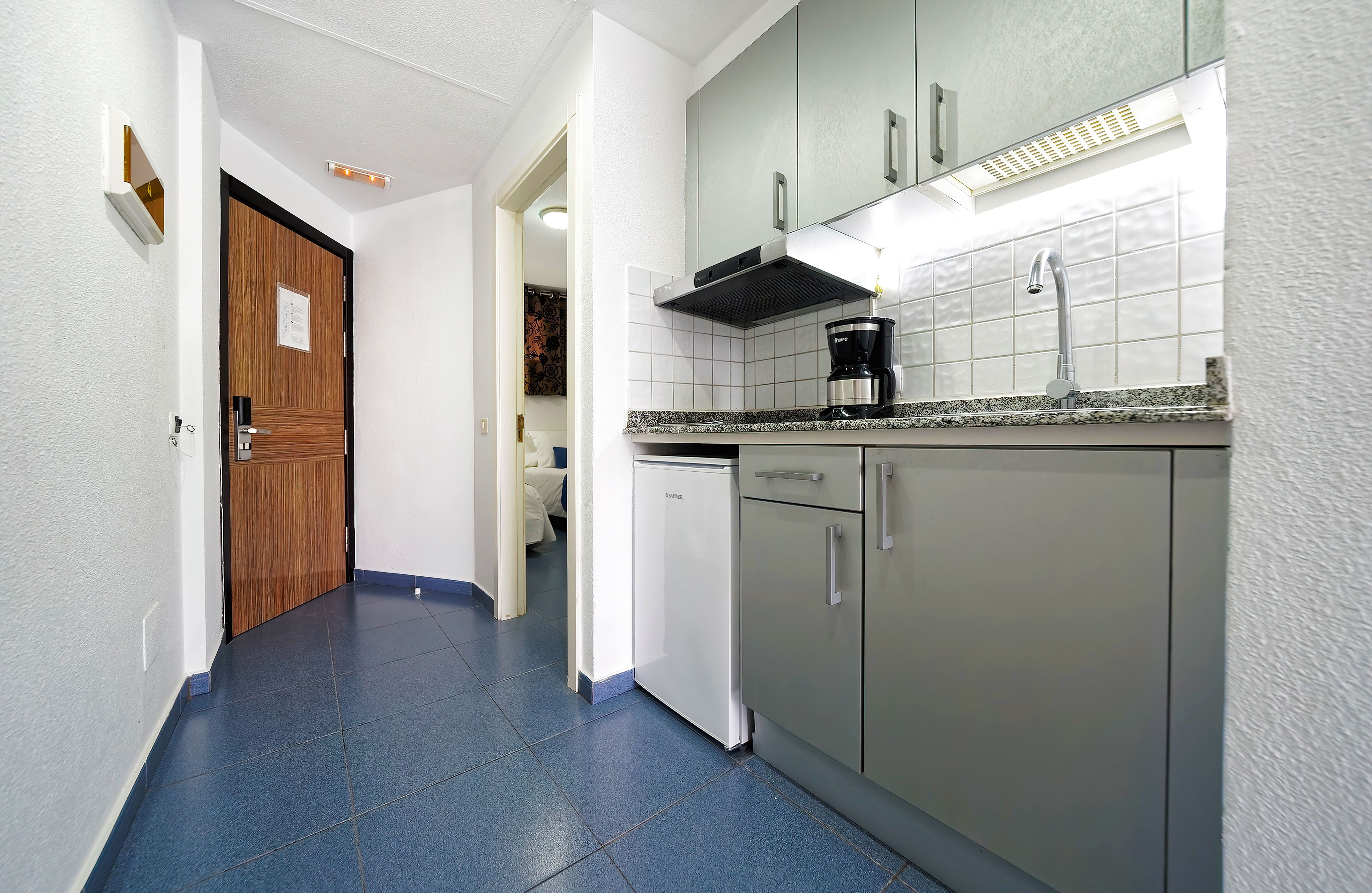 APARTMENT ONE BEDROOM BALCONY OR TERRACE