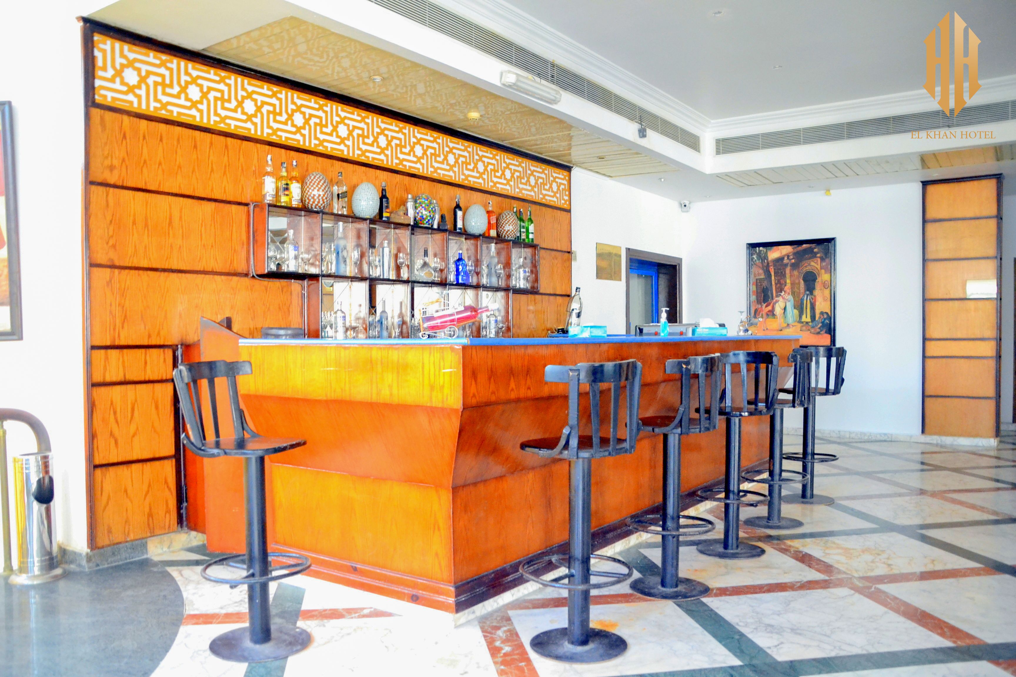 Lobby Bar