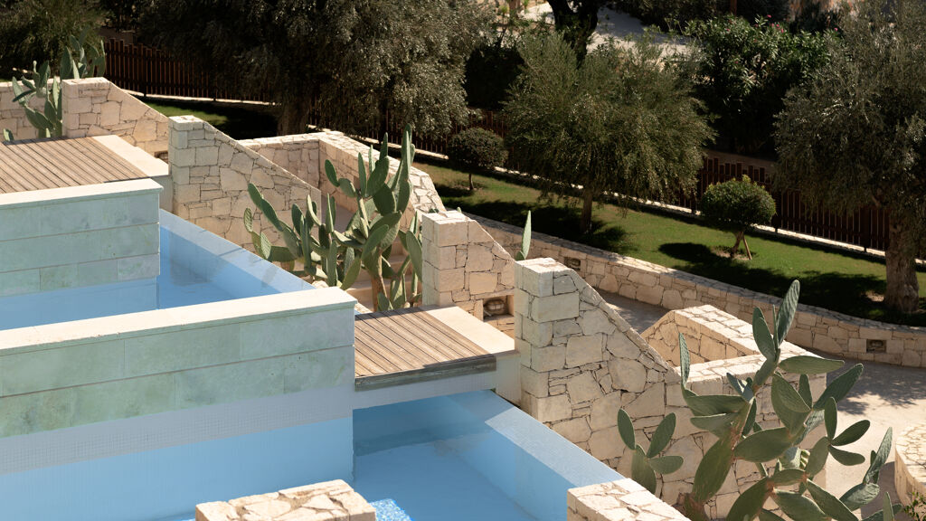 Suite Junior Private Pool with mountain view