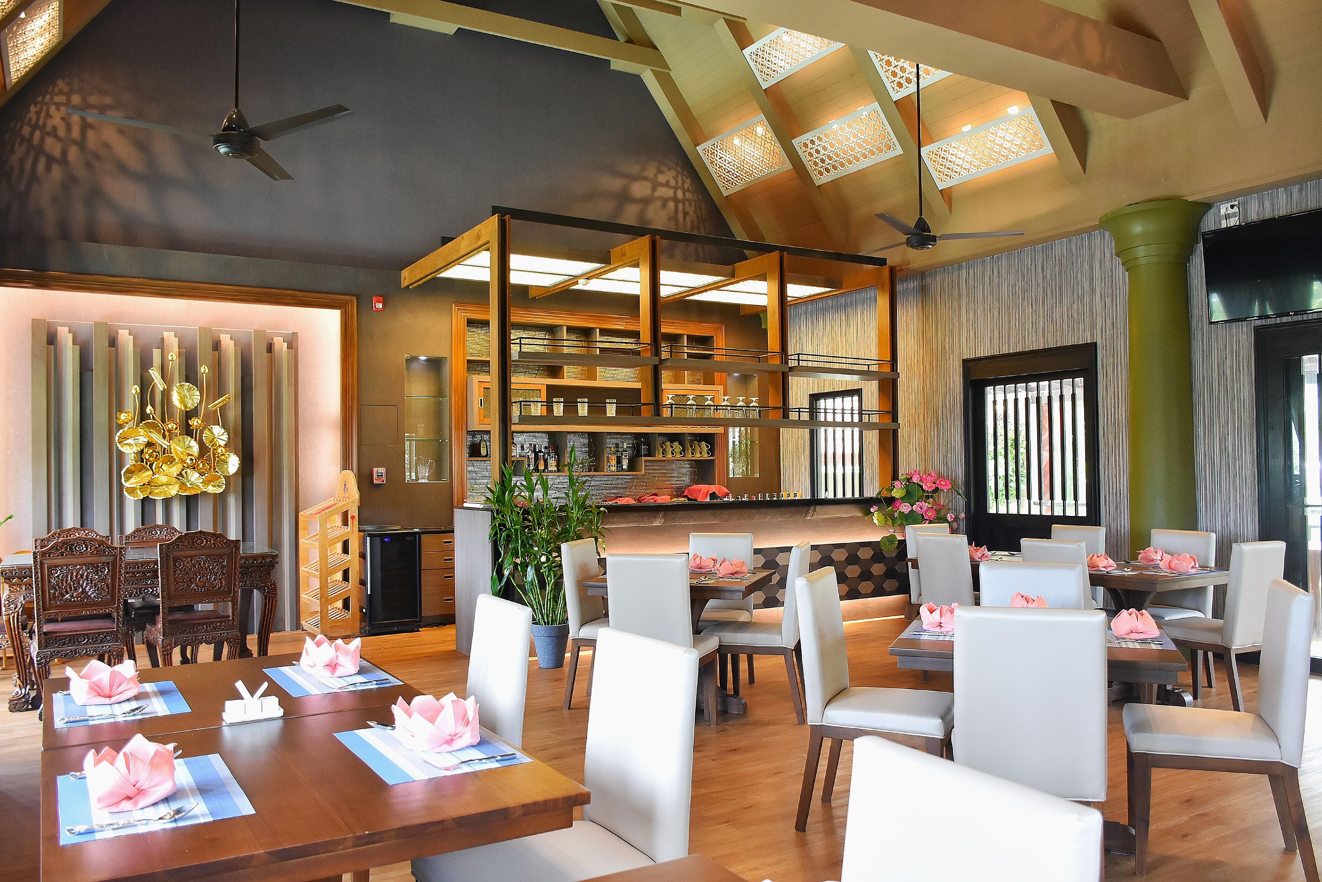 Balcony Thai Cuisine