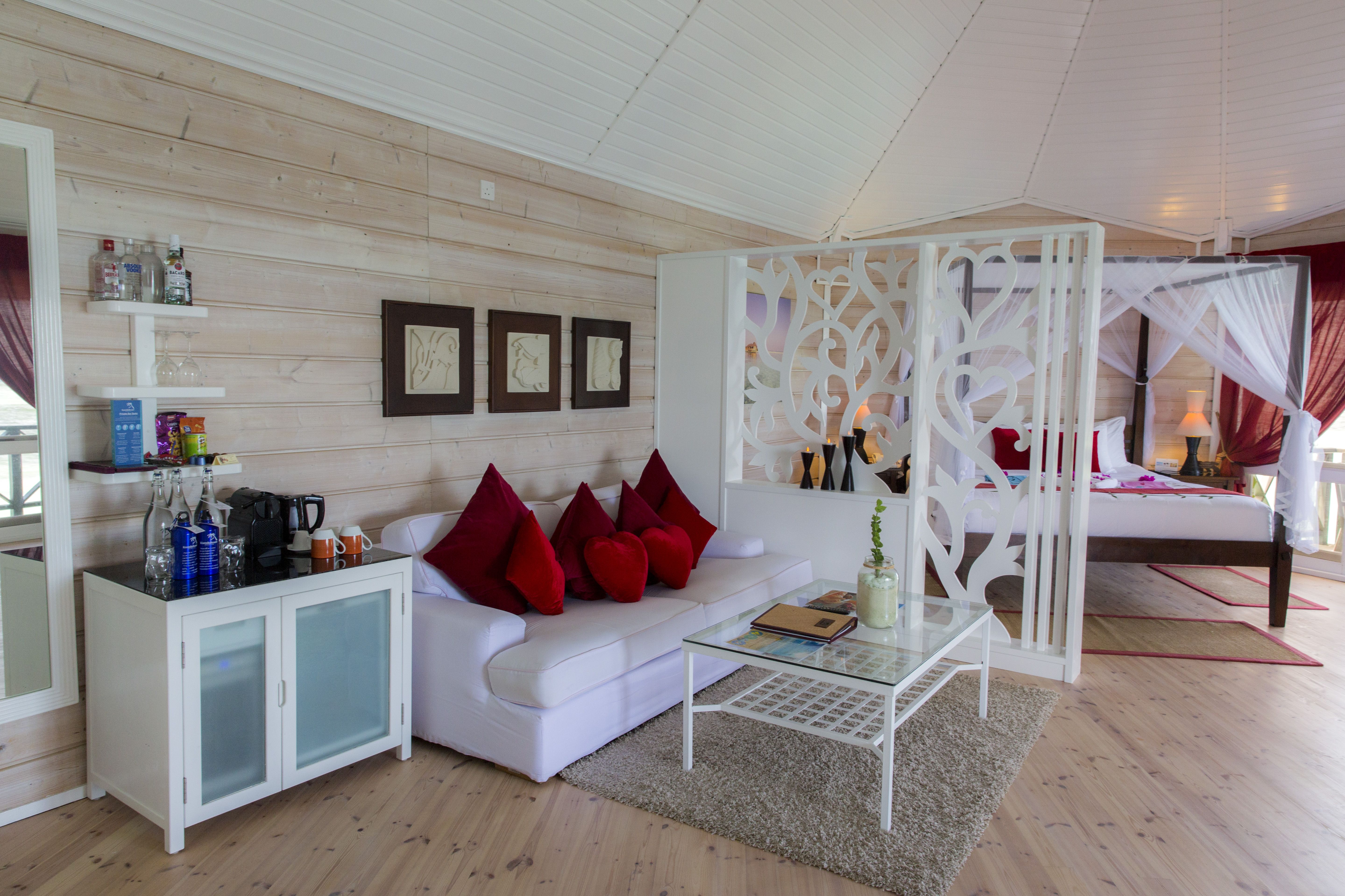Sangu Water Villa Honeymoon Suite 