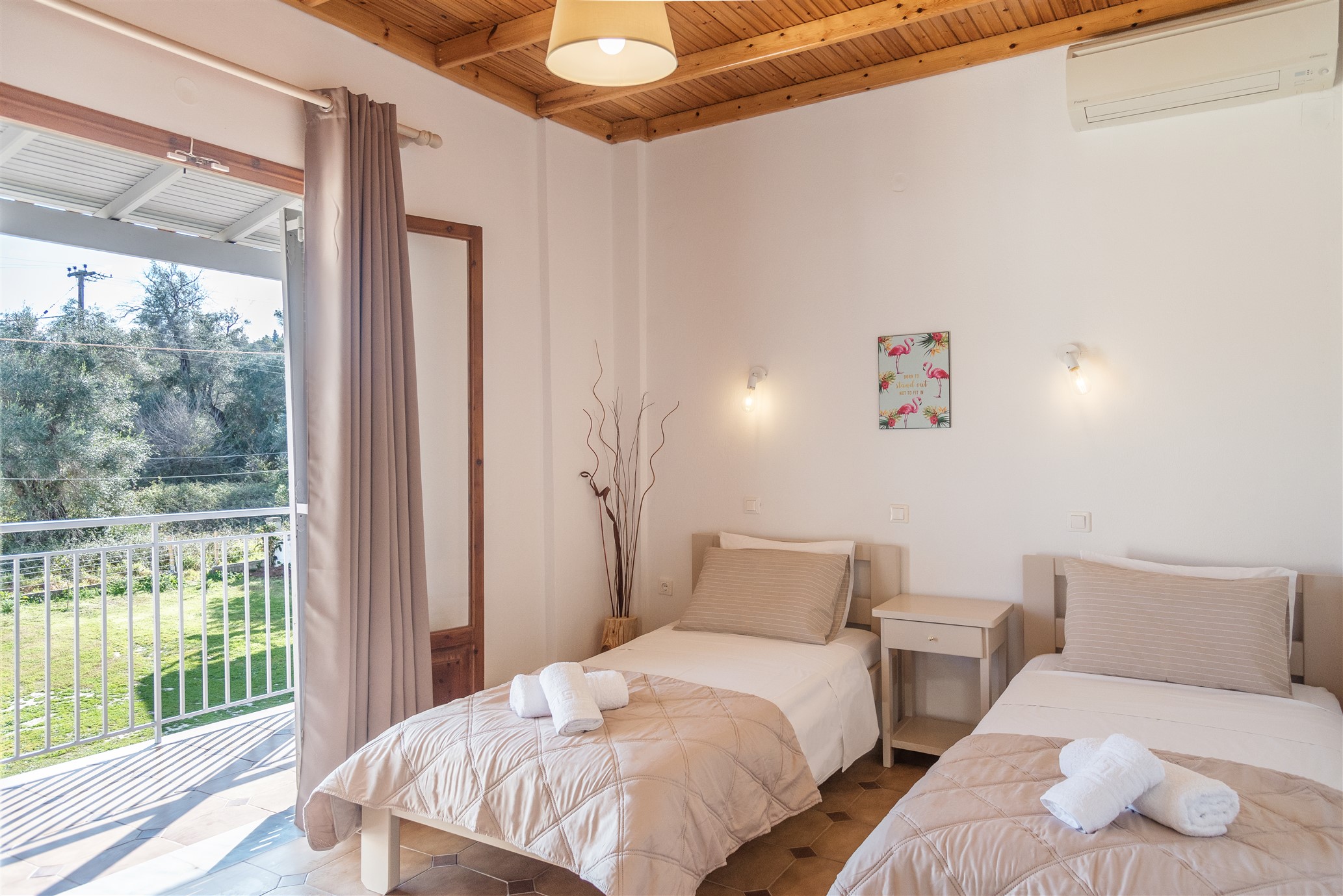 APARTMENT 2 BEDROOMS 4 PAX