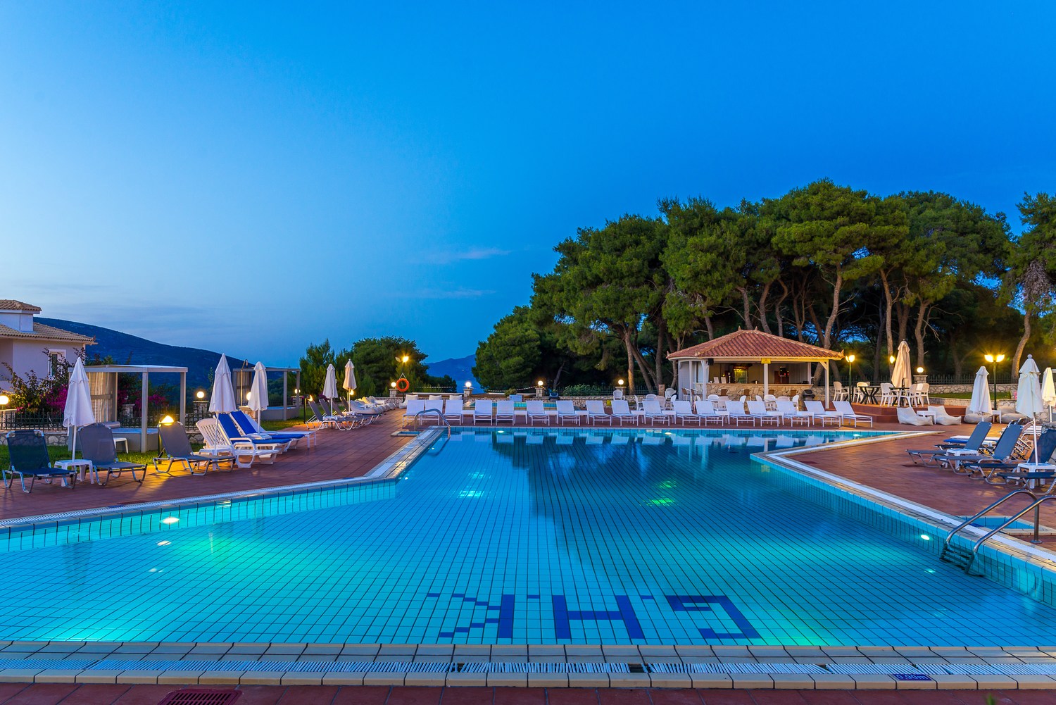 Piscina deschisă