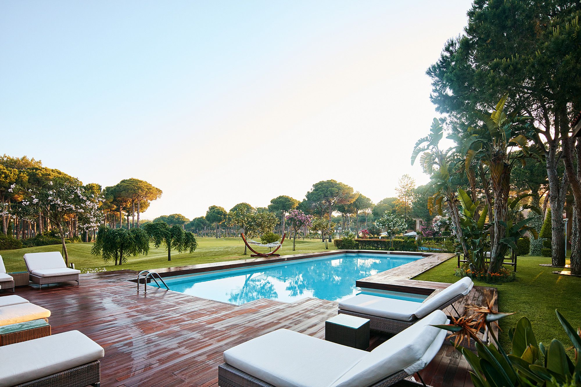PRESIDENTIAL VILLA
