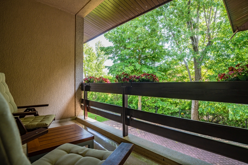 Junior Suite with Balcony