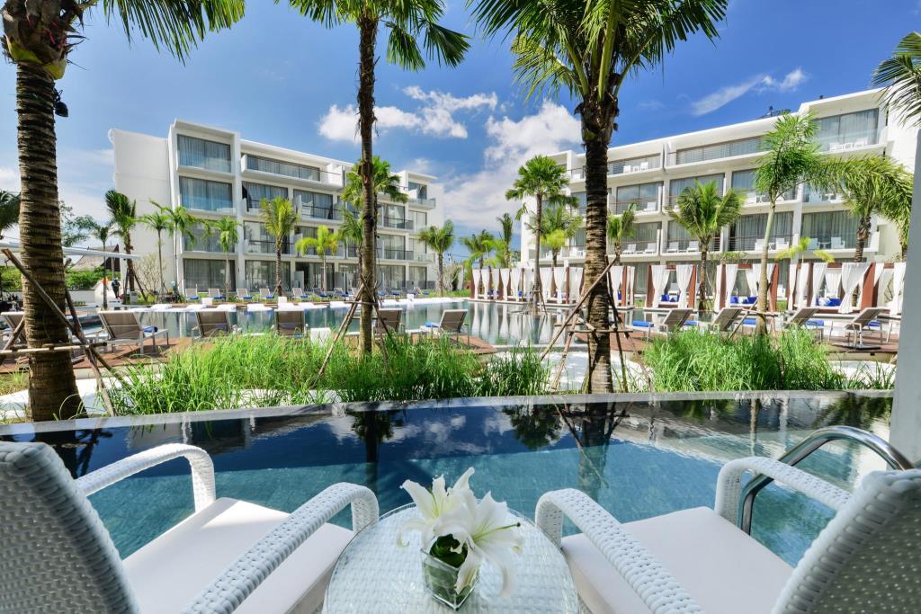 Garden Pool Suite
