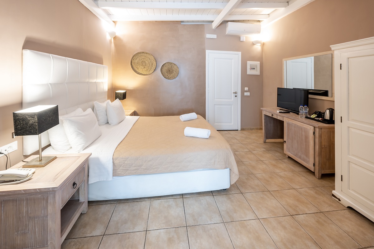 Superior Room with private pool - Sea View