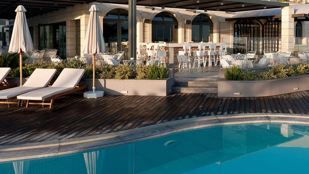 csm_SENTIDO-Aegean-Pearl-Hotel-Pool-2_ec0a3a5ba6.jpg