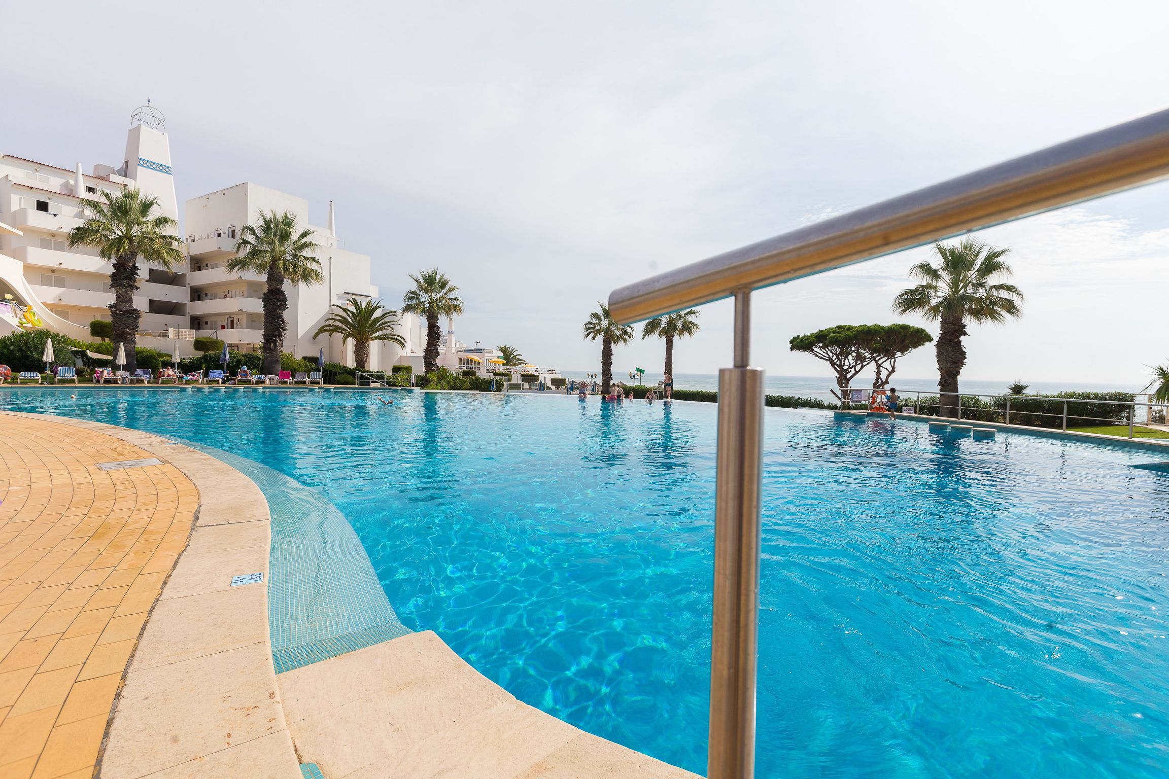 Piscina deschisă