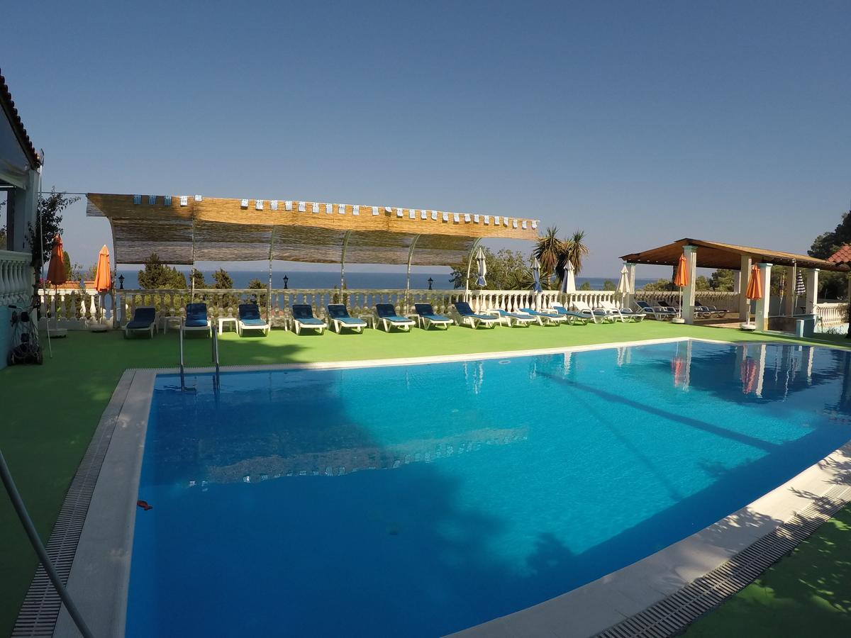 Piscina deschisă