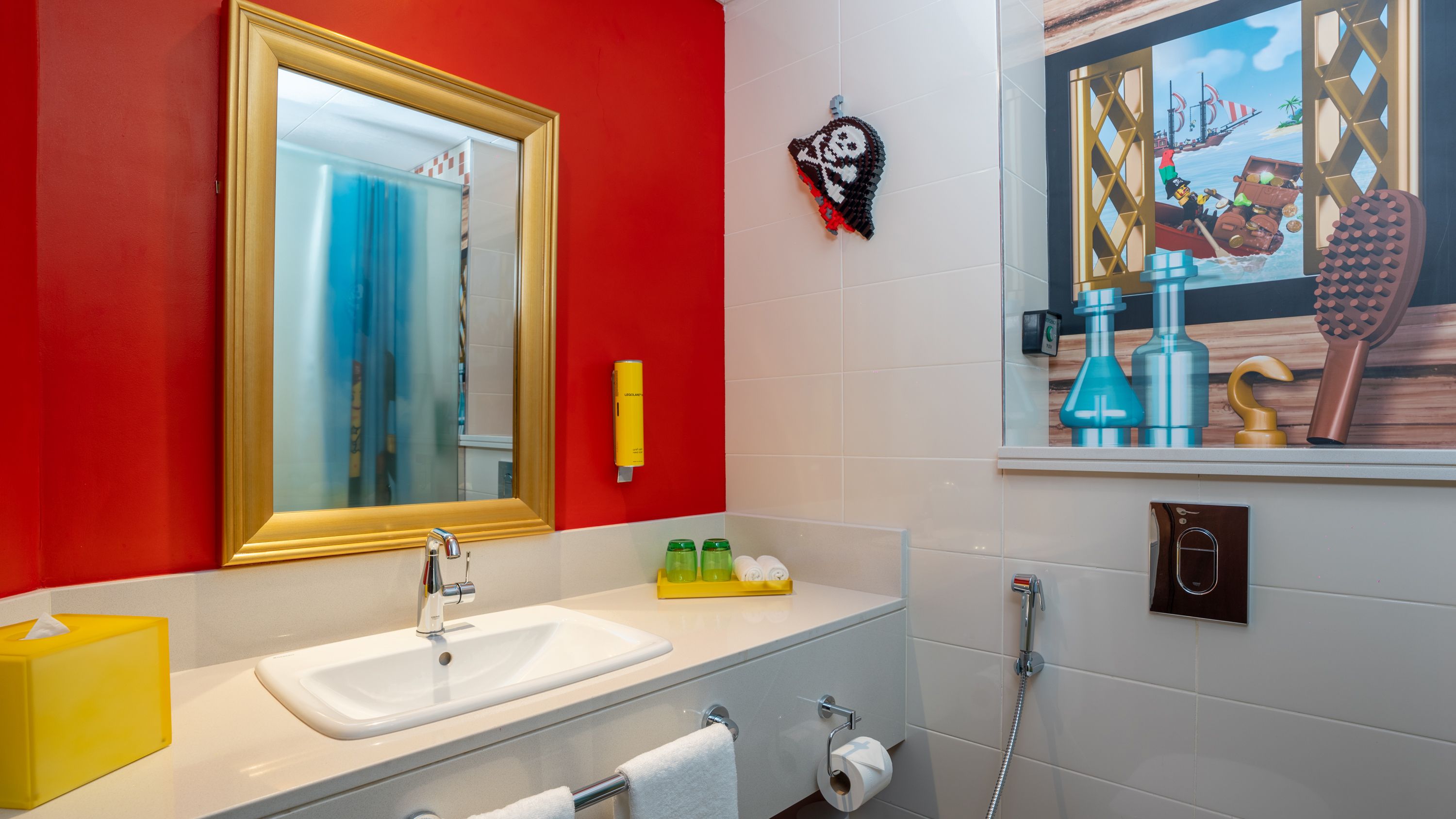 Run of the house (Fully Themed Room)