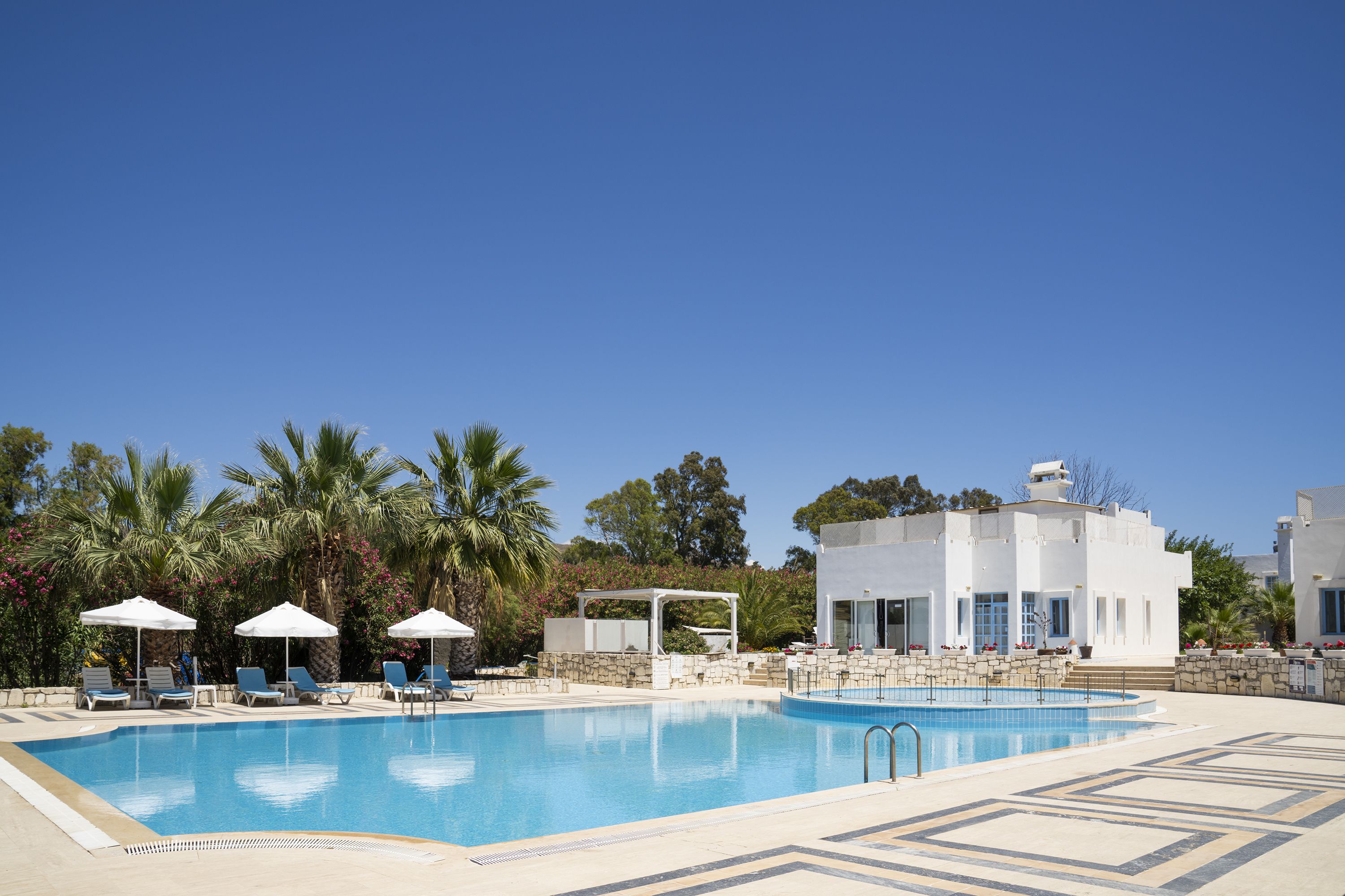 Piscina deschisă