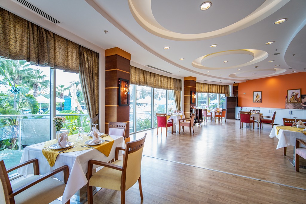 PERUNA A LACARTE RESTAURANT