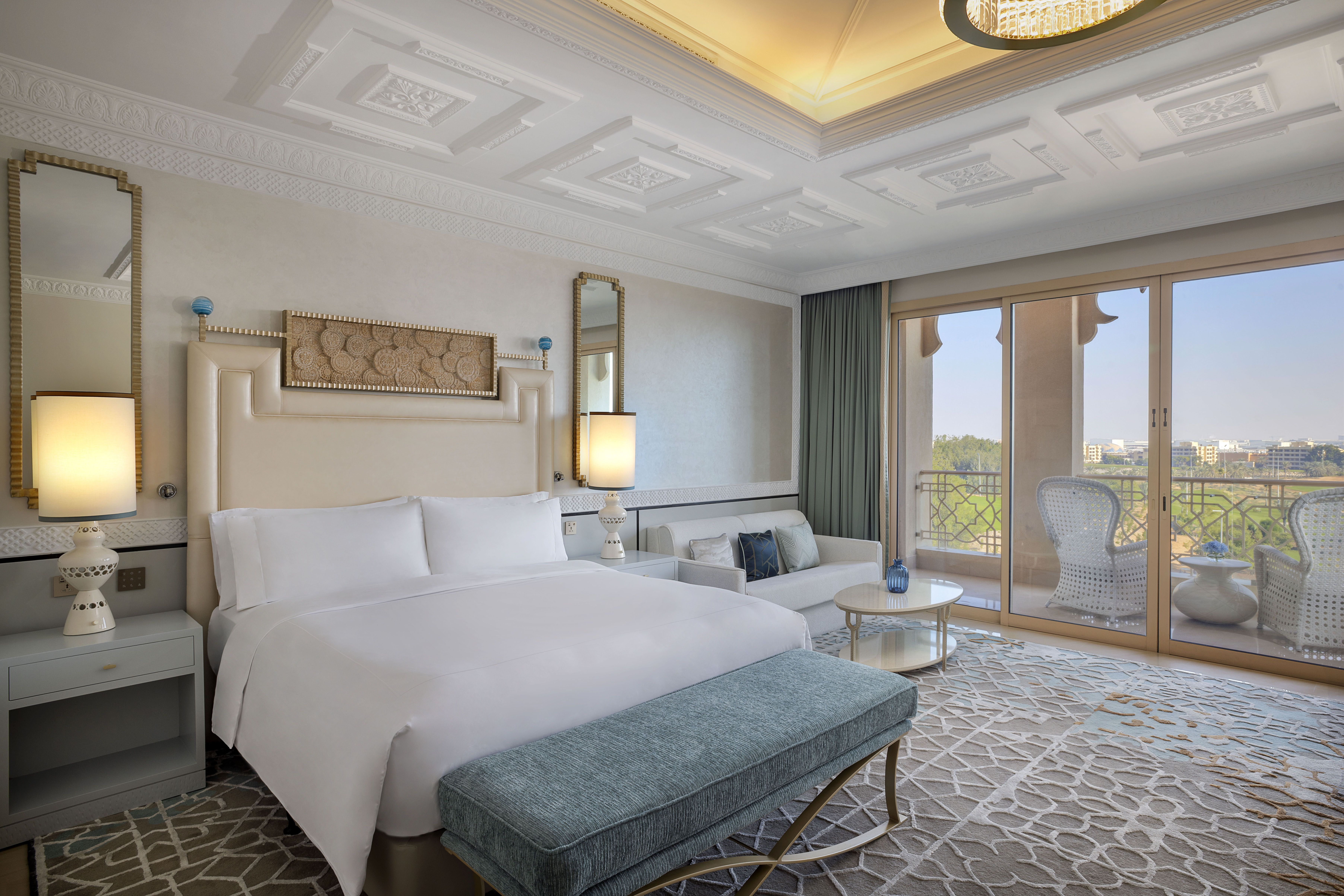  King Premier Golf Course View Room