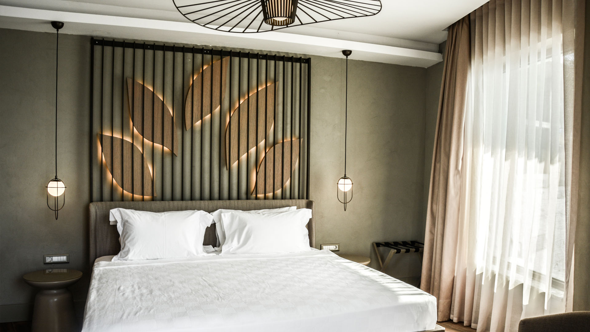 Cave Suite