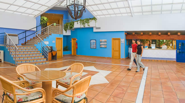 Costa del Sol, Diverhotel Marbella, interior, receptie.jpg