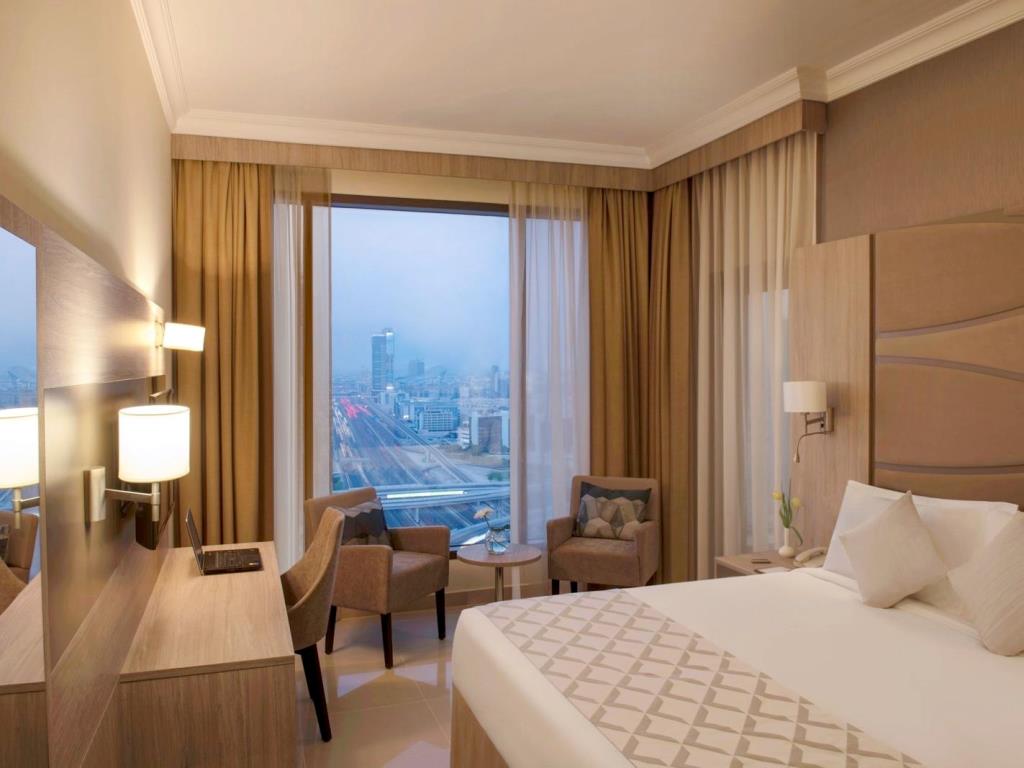 GRAND SUITE CITY VIEW