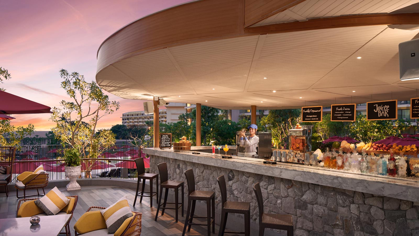 Pool Bar