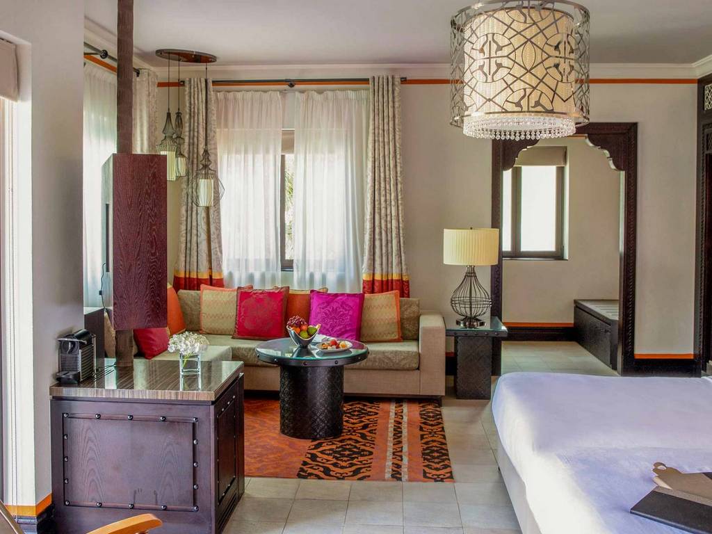 Arabian Summerhouse Lagoon Deluxe