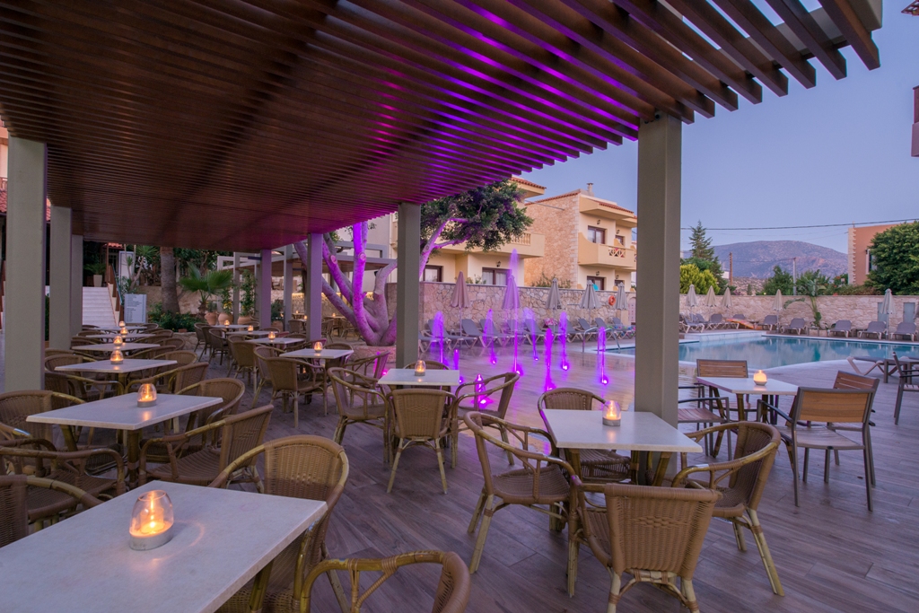 MEDOUSA POOL BAR