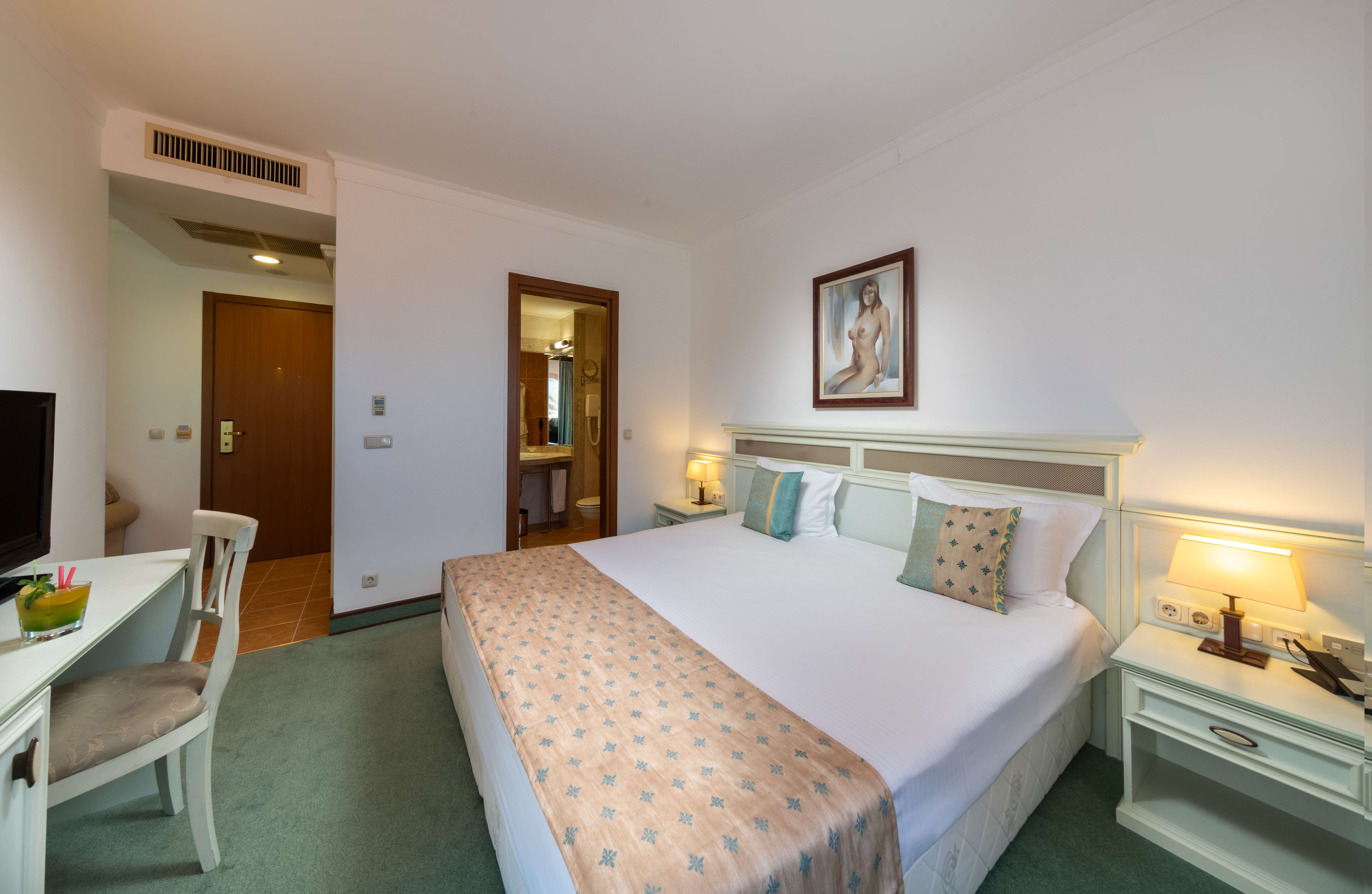 Standard Suite (Balcony) 