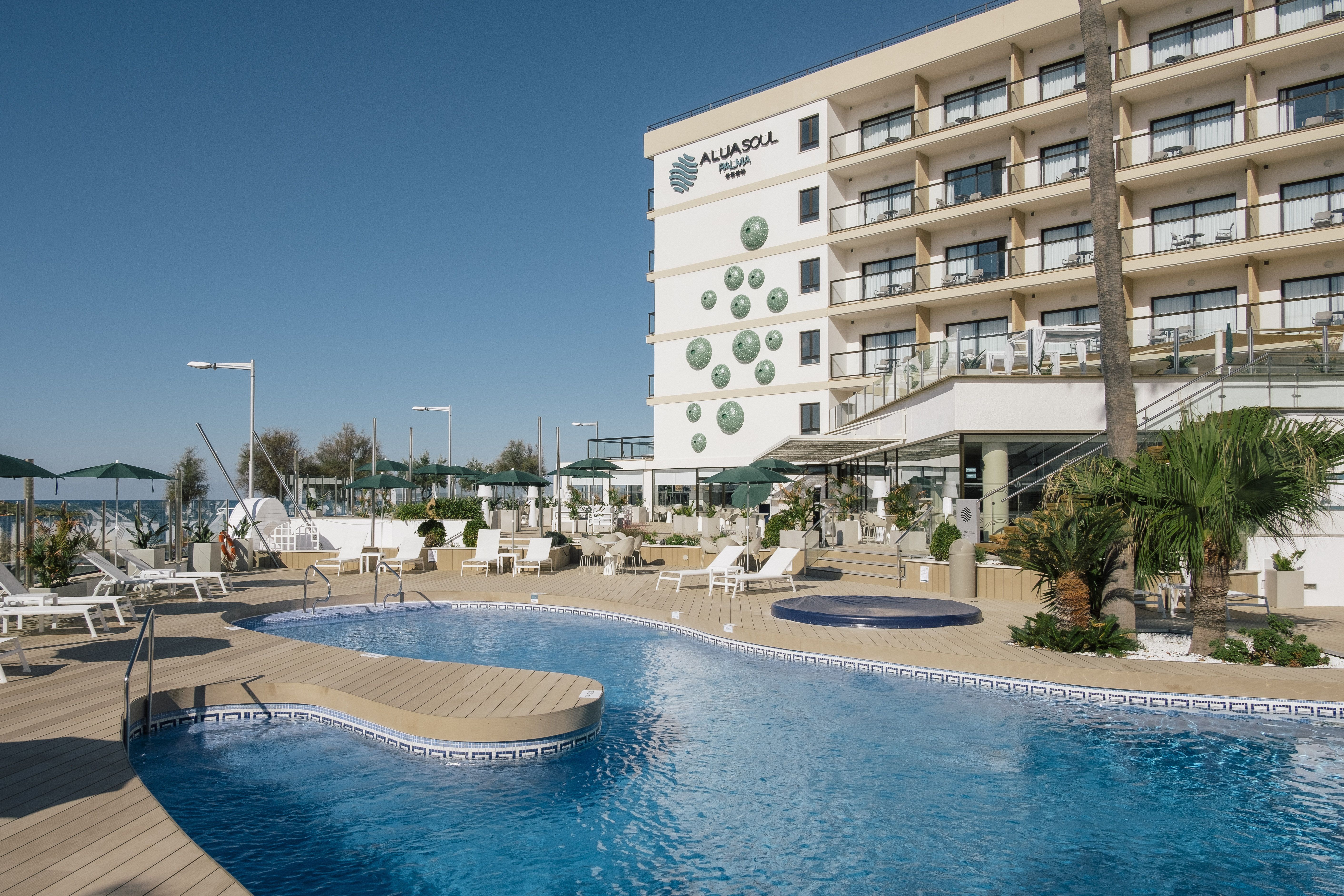 Piscina deschisă