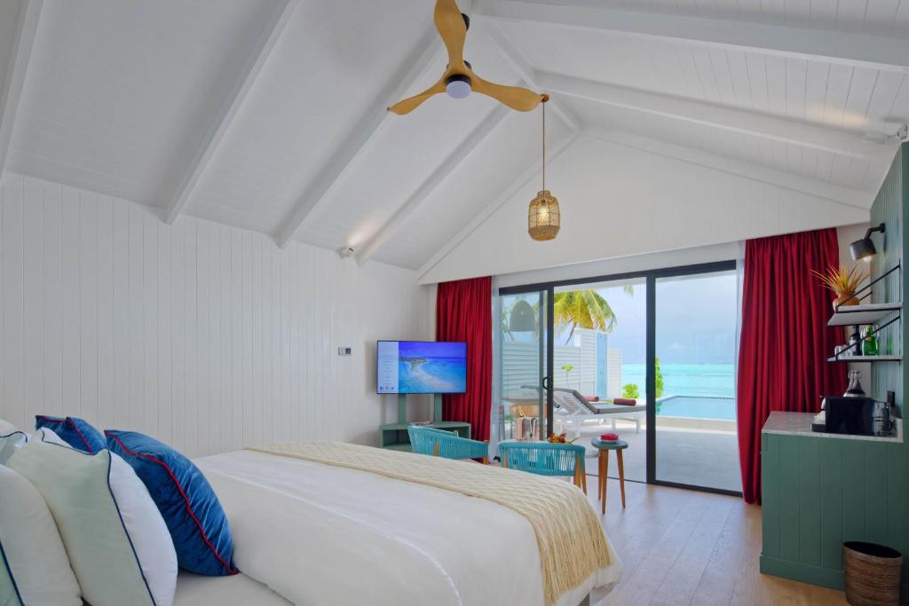 Deluxe Beach Pool Villa