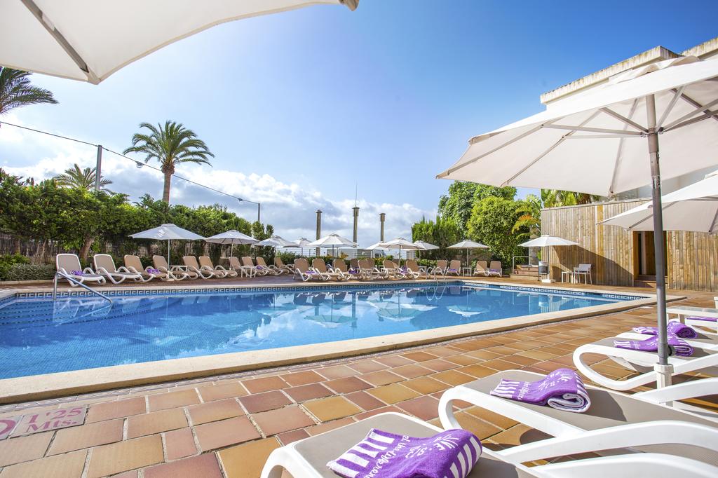 Piscina deschisă