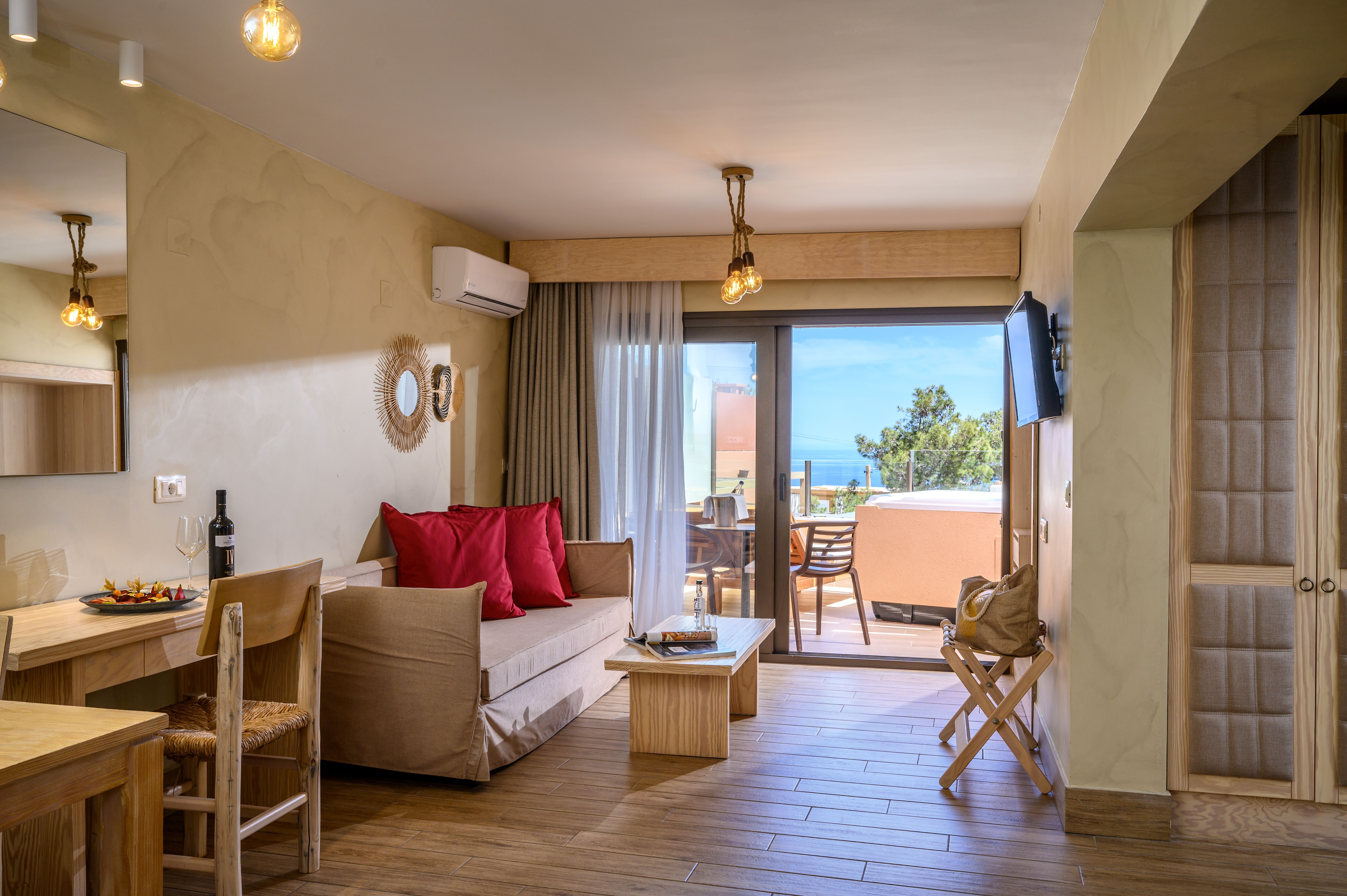 Elite Suite Sea View Outdoor Jacuzzi