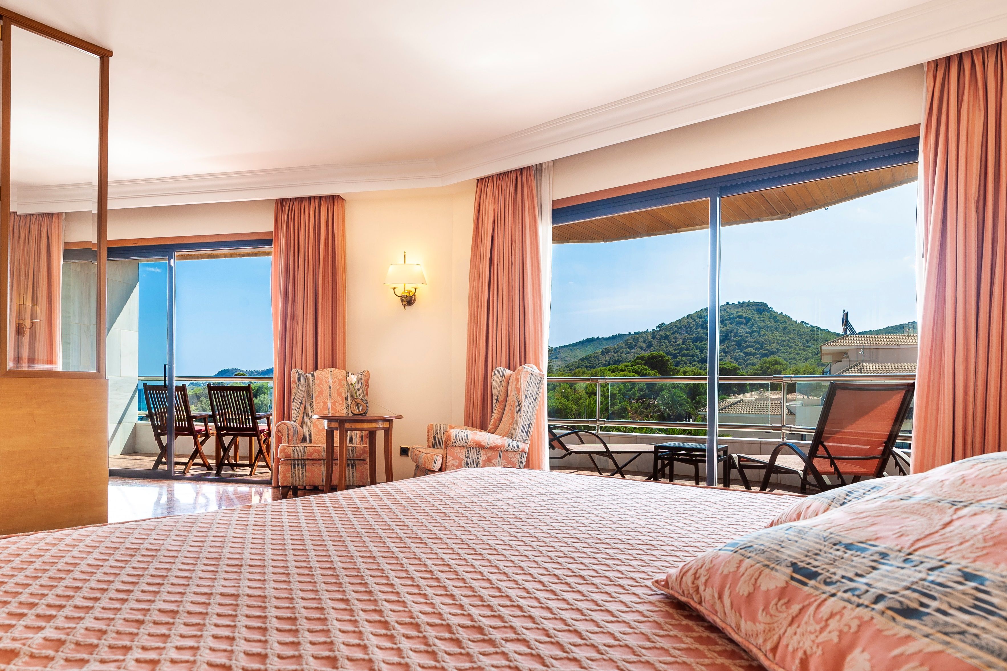 IMPERIAL SUITE