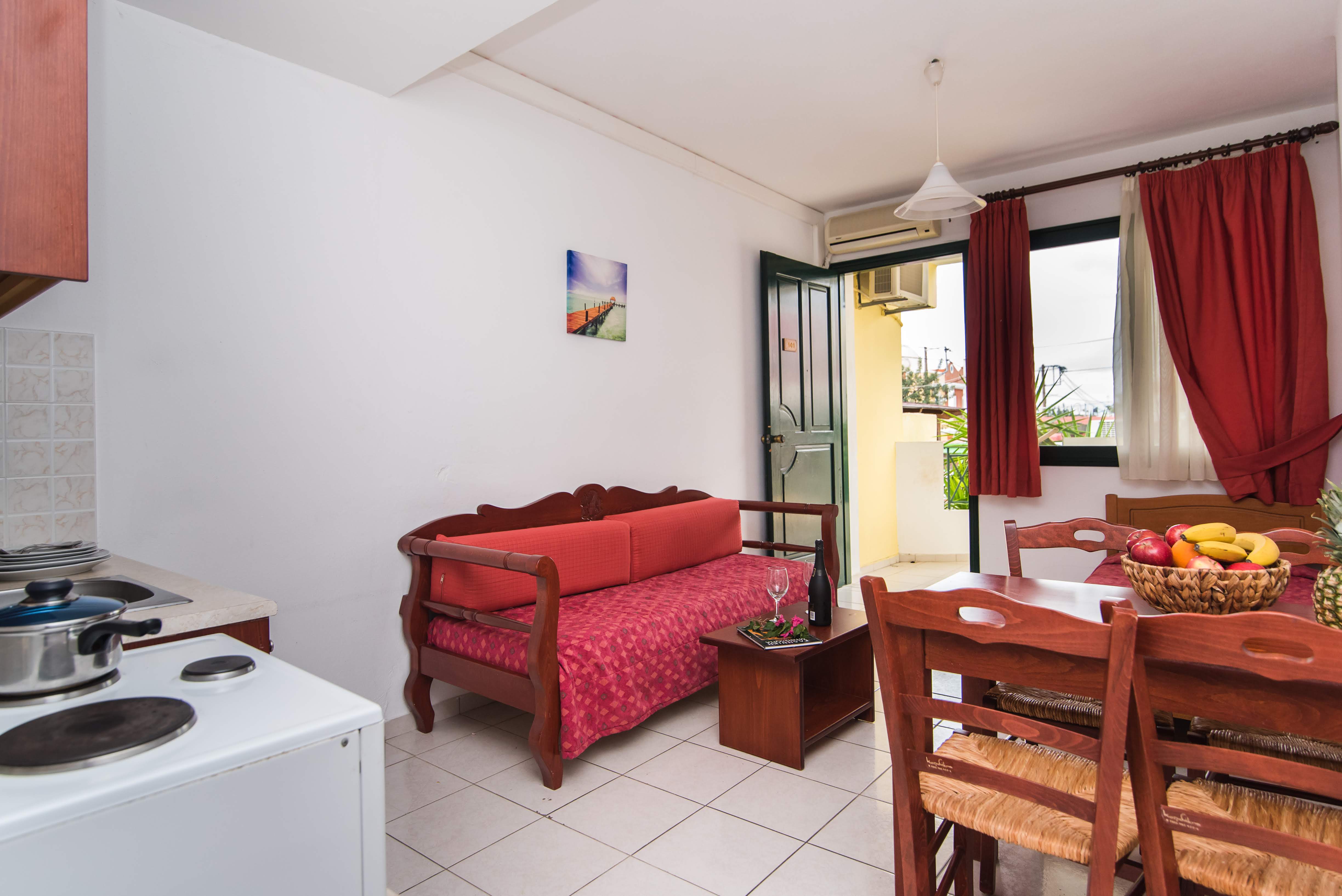 ONE BEDROOM APARTMENT GARDEN VIEW OR SIDE SEA VIEW 4 PAX