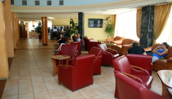 Kristel lobby.JPG