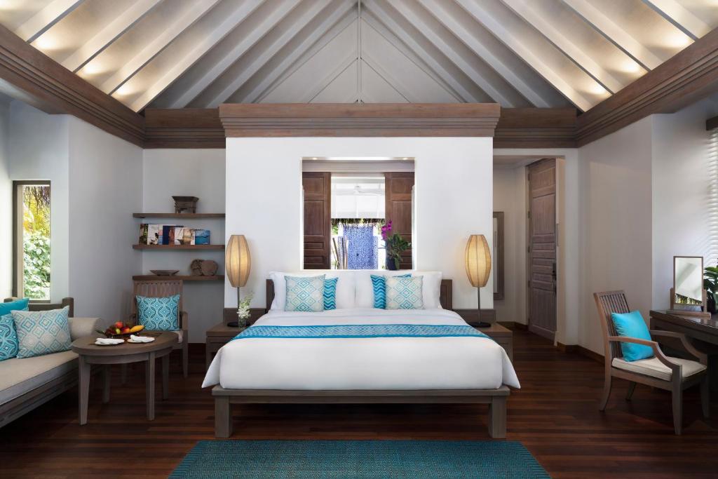 Two Bedroom Anantara Beach Pool Villa