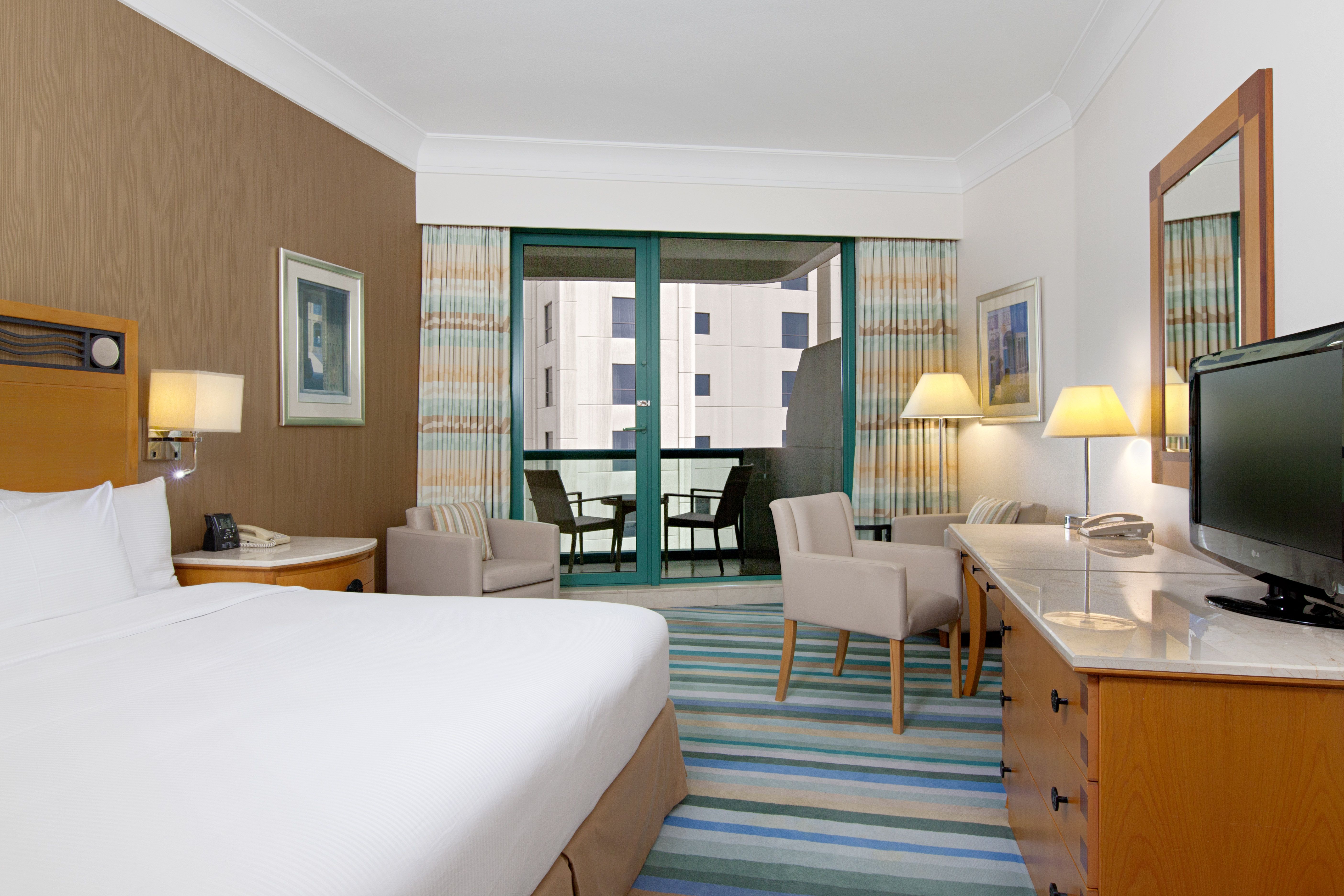 EXECUTIVE SEA VIEW ROOM