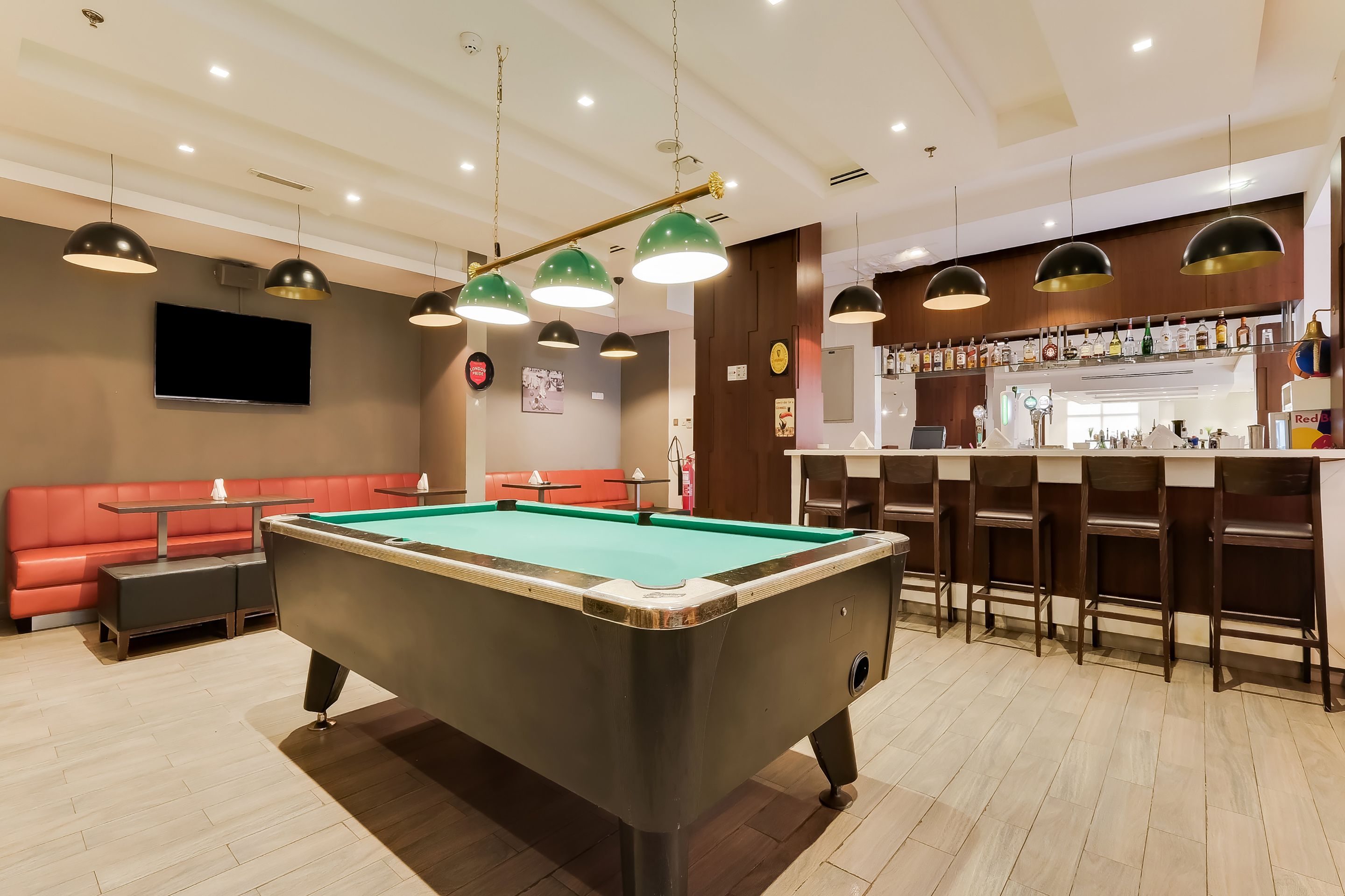 Champs Bar