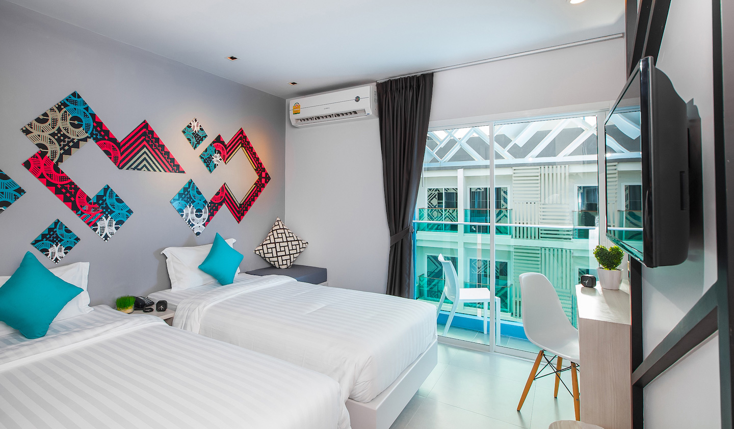 SUPERIOR ROOM