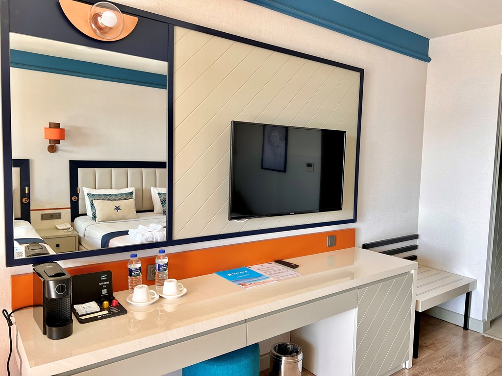 Standart Deluxe Room Sea View with Jacuzzi 