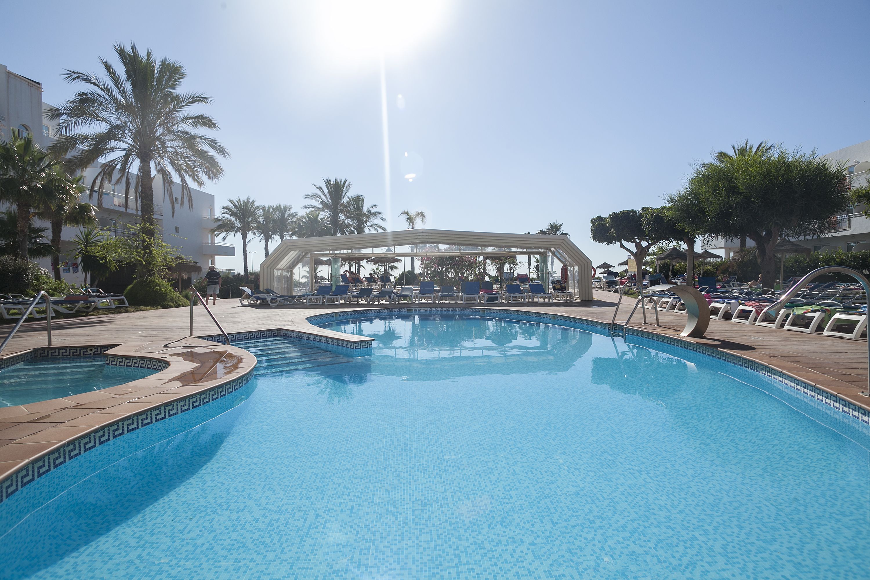 Piscina deschisă